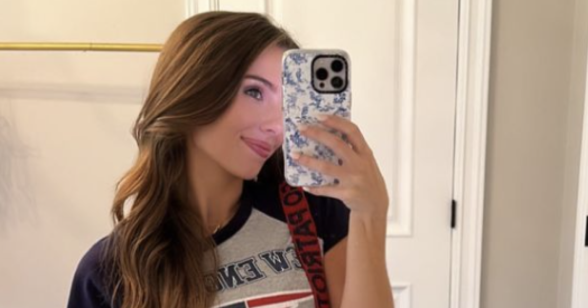 NFL Quarterback Breaks Up With Longtime Girlfriend After 8 Years - The Spun