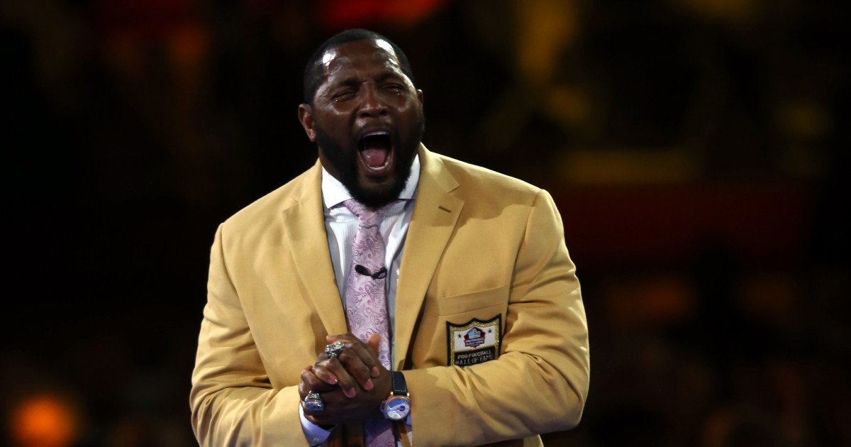 Family Of NFL Legend Ray Lewis Is Asking For Prayers - The Spun