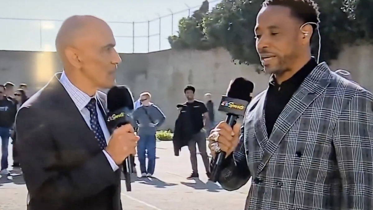 NFL Fans Want Tony Dungy Taken Off Super Bowl Broadcast - The Spun