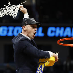 Dan Hurley Is Drawing Comparisons To Two Legendary Head Coaches