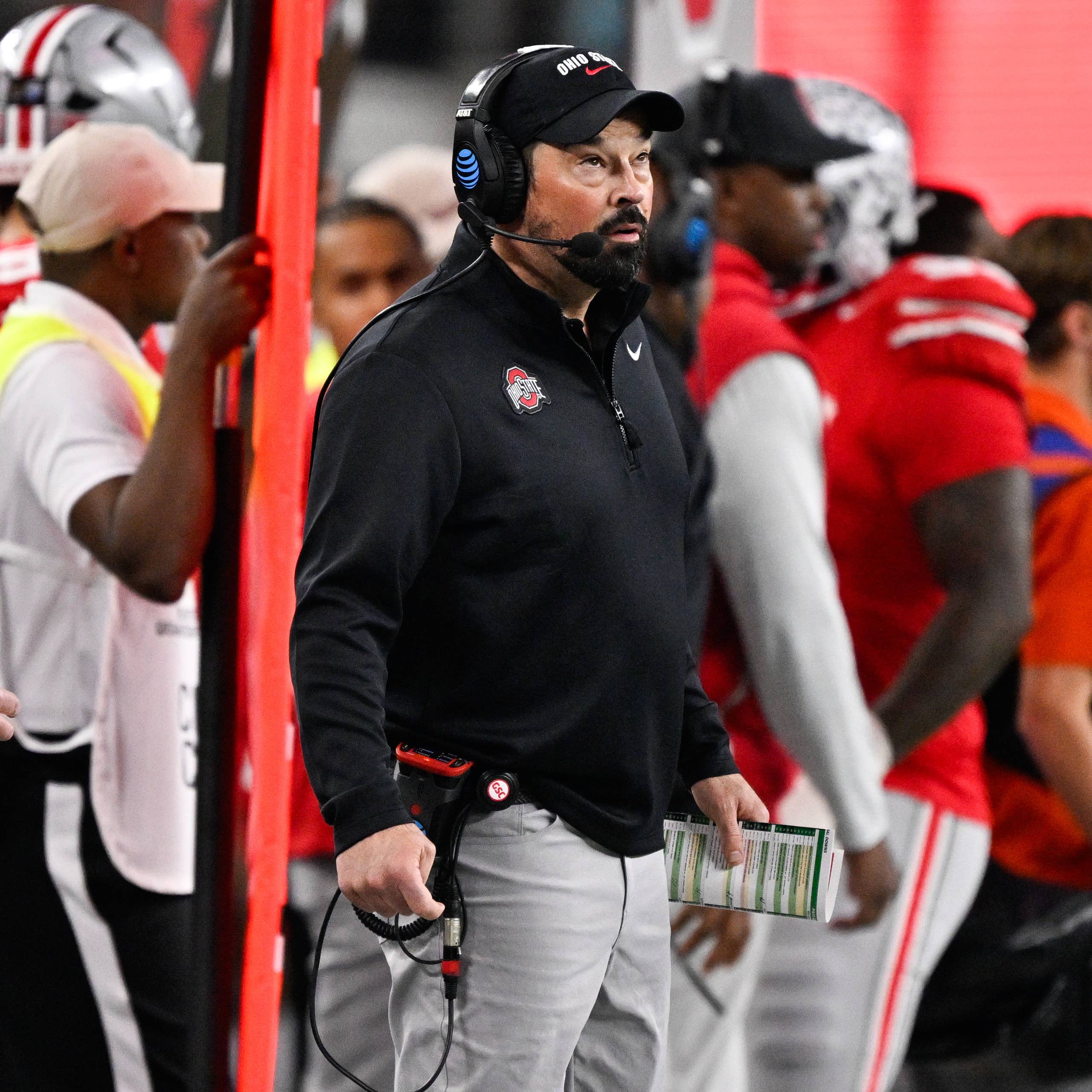 'World's Hottest Cop' Shared Jaw-Dropping Swimsuit Photo - The Spun