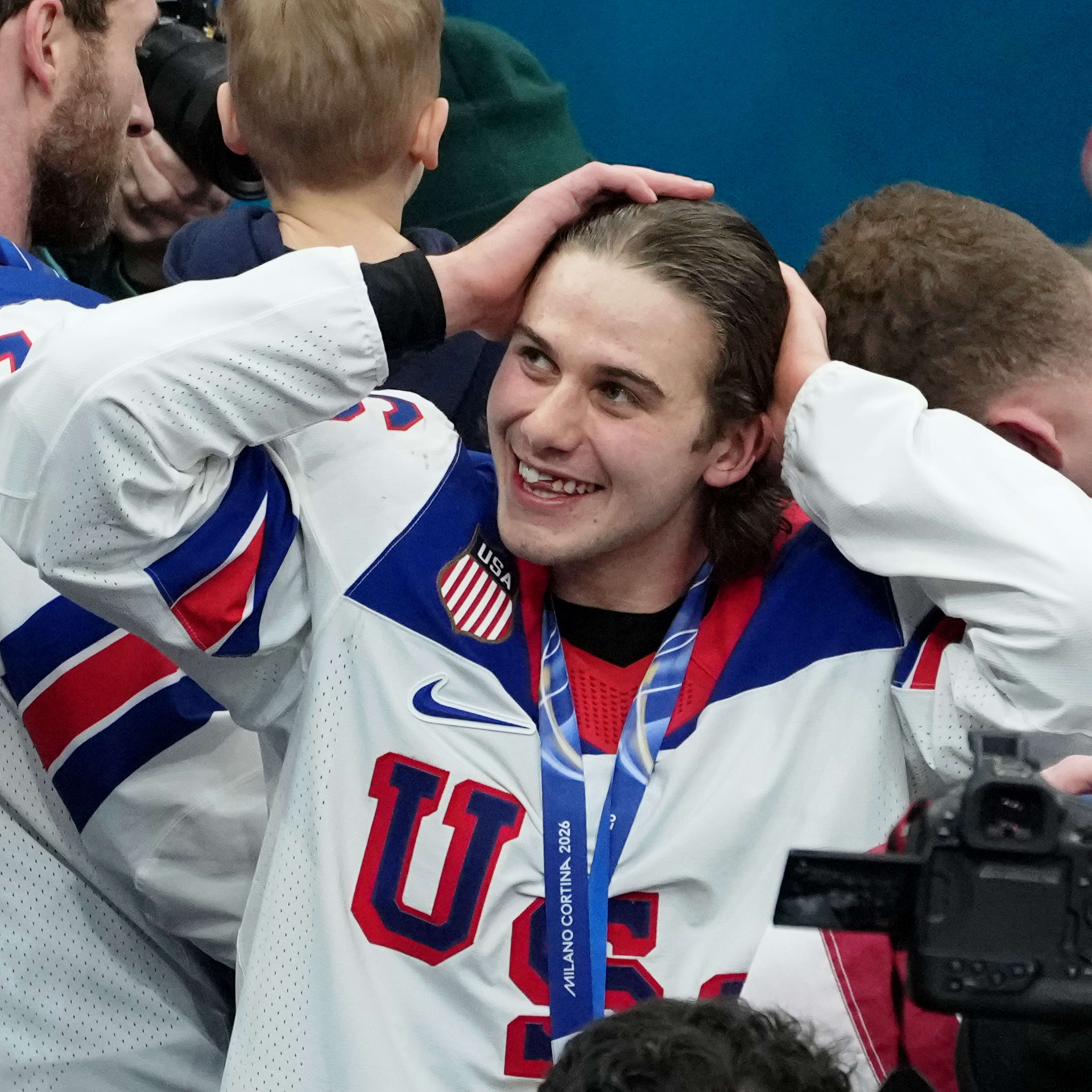 Drake Maye Angers Fans With Jersey Choice At World Baseball Classic - The  Spun