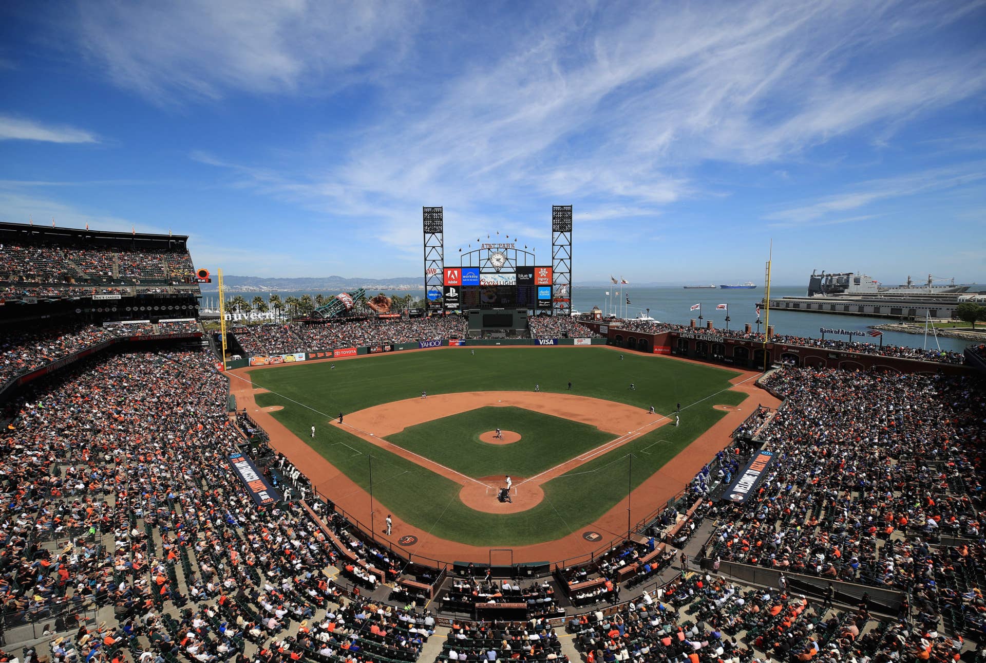 Watch: Wild Fan Brawl At Giants vs. Dodgers Game - The Spun