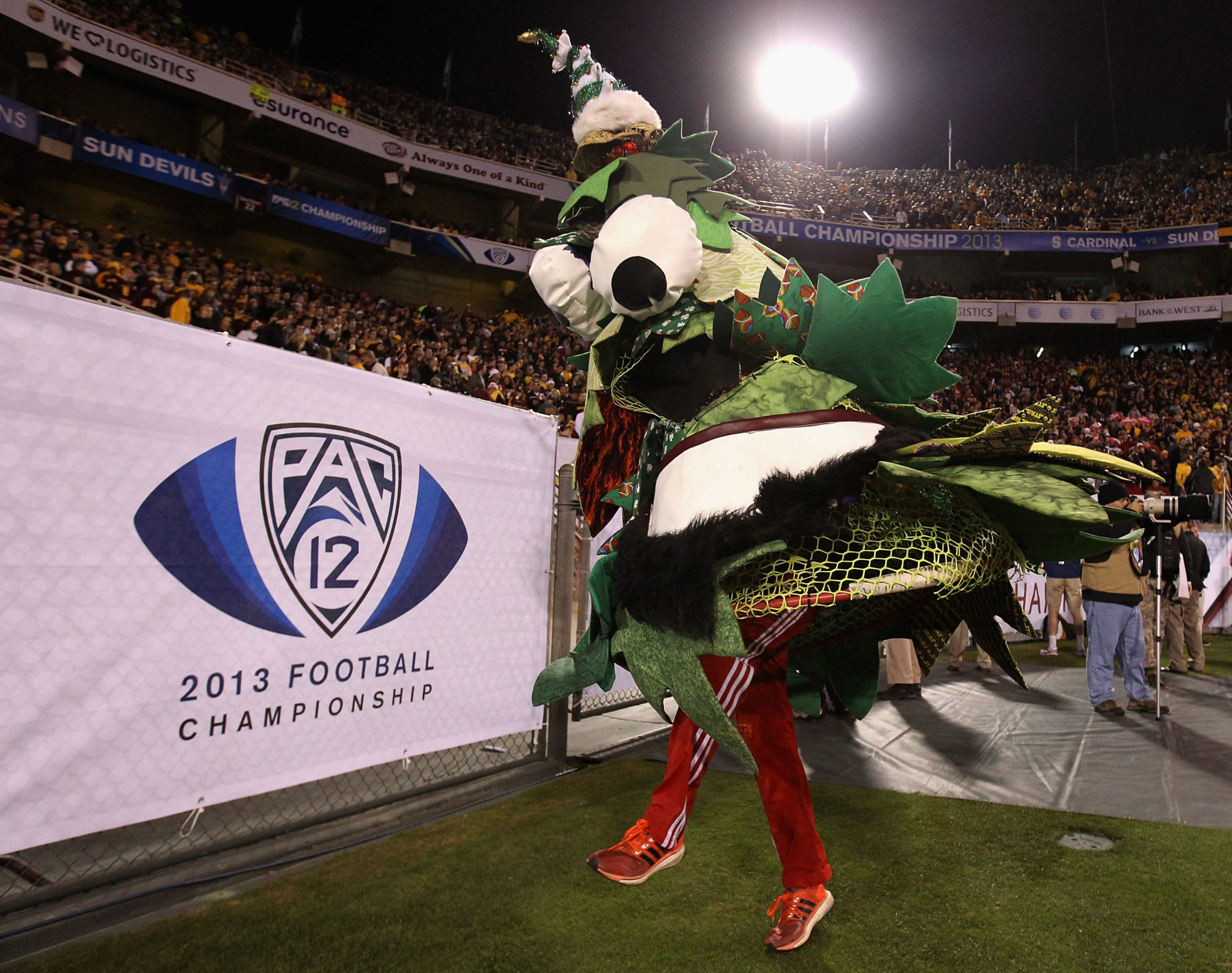 Pac-12's New Commissioner Reacts To The Stanford News - The Spun, image size:2048x1619