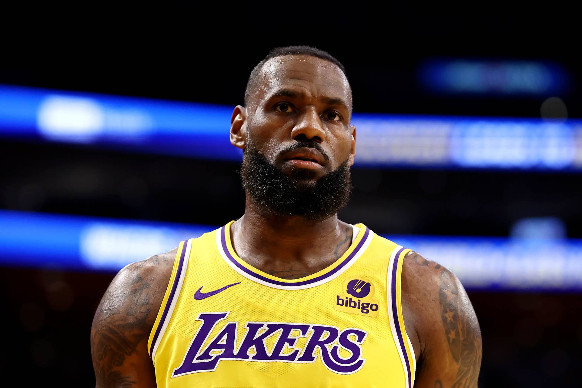 Report: LeBron James Took Slight Pay Cut To Help The Lakers - The Spun