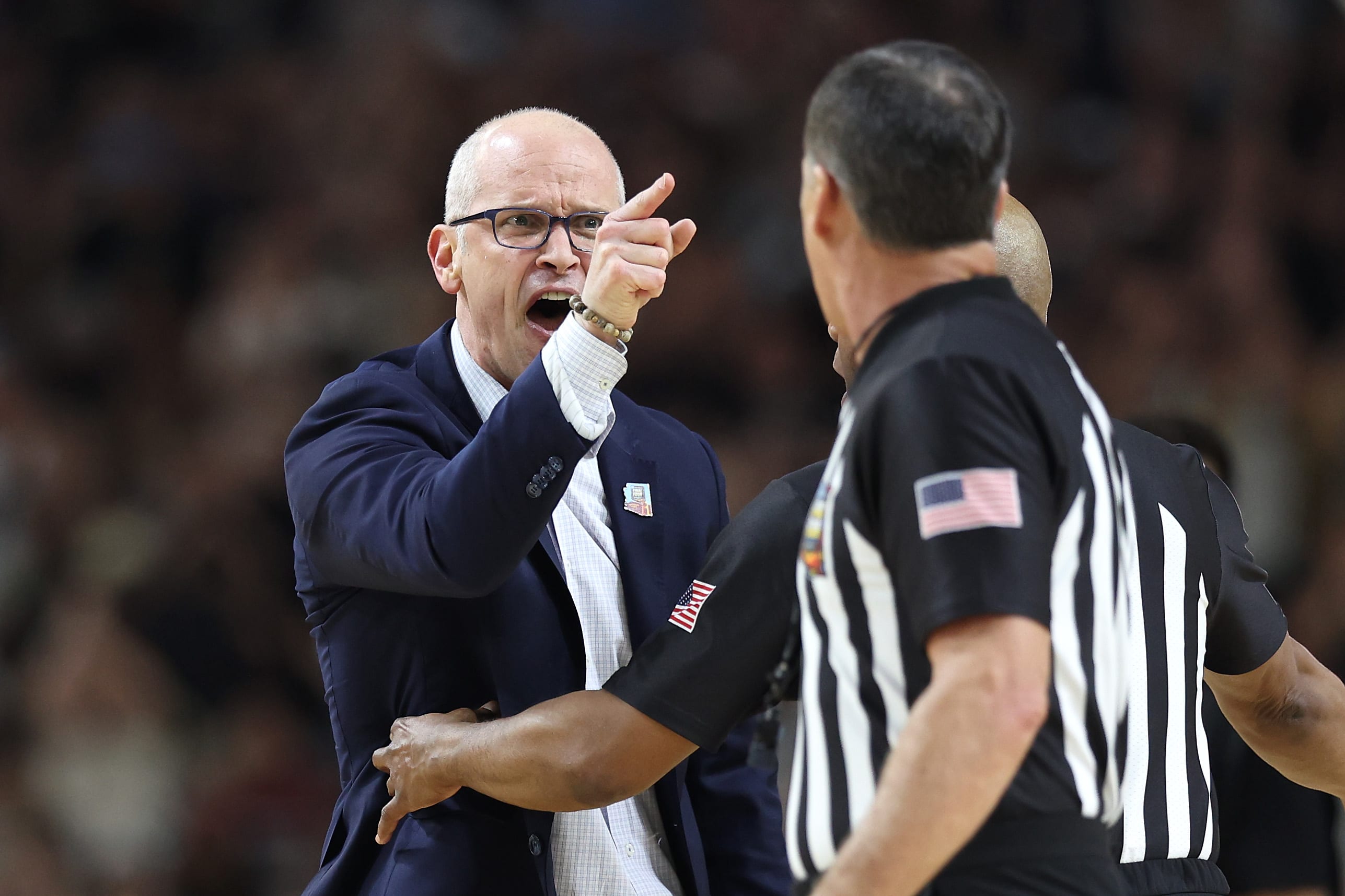 Dan Hurley Had To Be Held Back From Referees During UConn's Upset Loss  Tuesday - The Spun