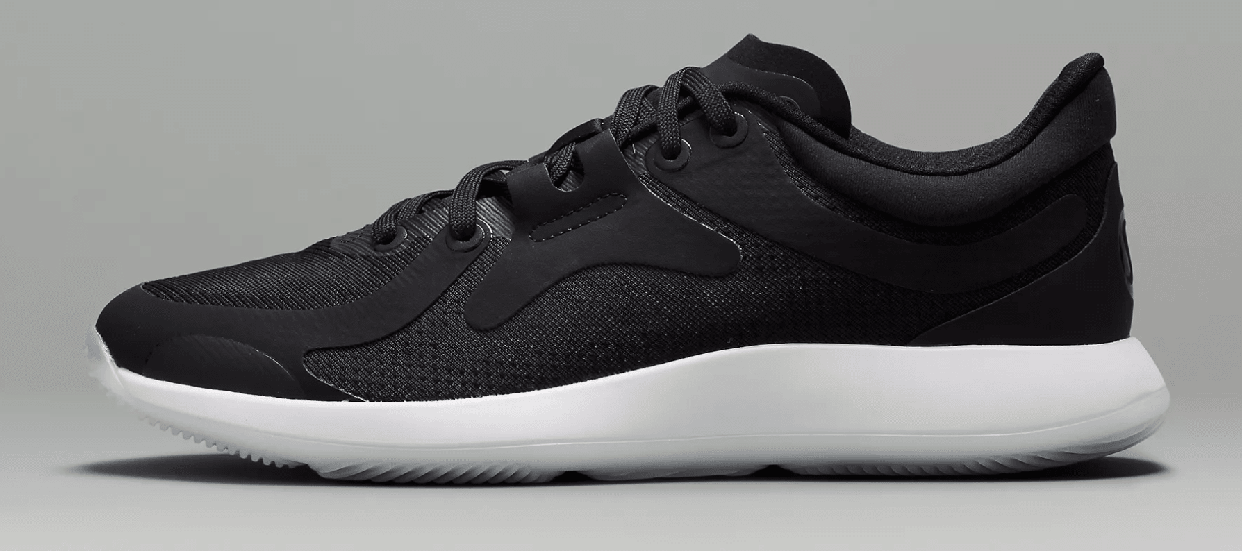 本日限定SALE中。lululemon マット 新品未使用 All-Terrain Running Shoes | lululemon