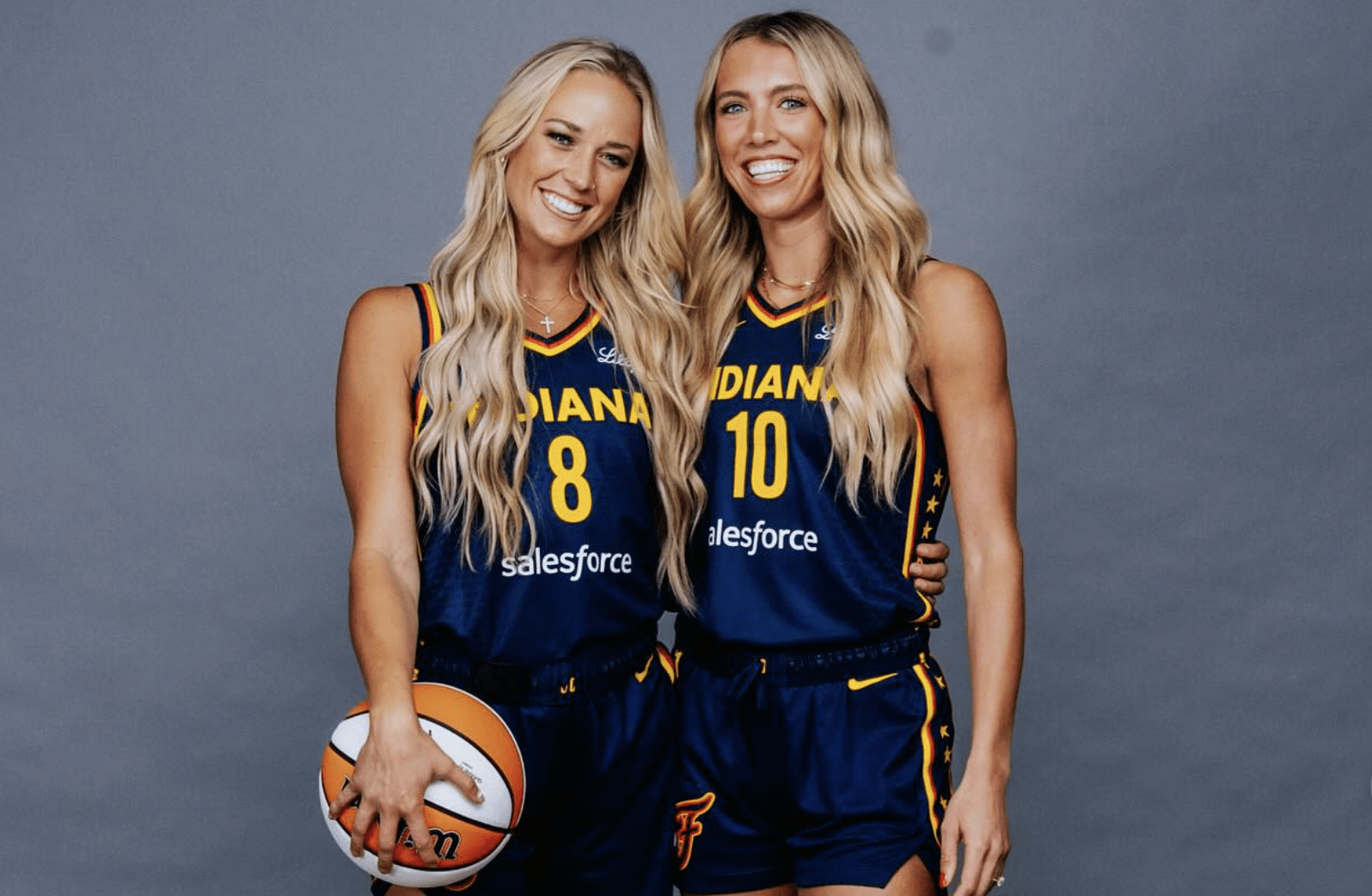 Caitlin Clark Has Problem With 'Stunning' Teammates Photo - The Spun