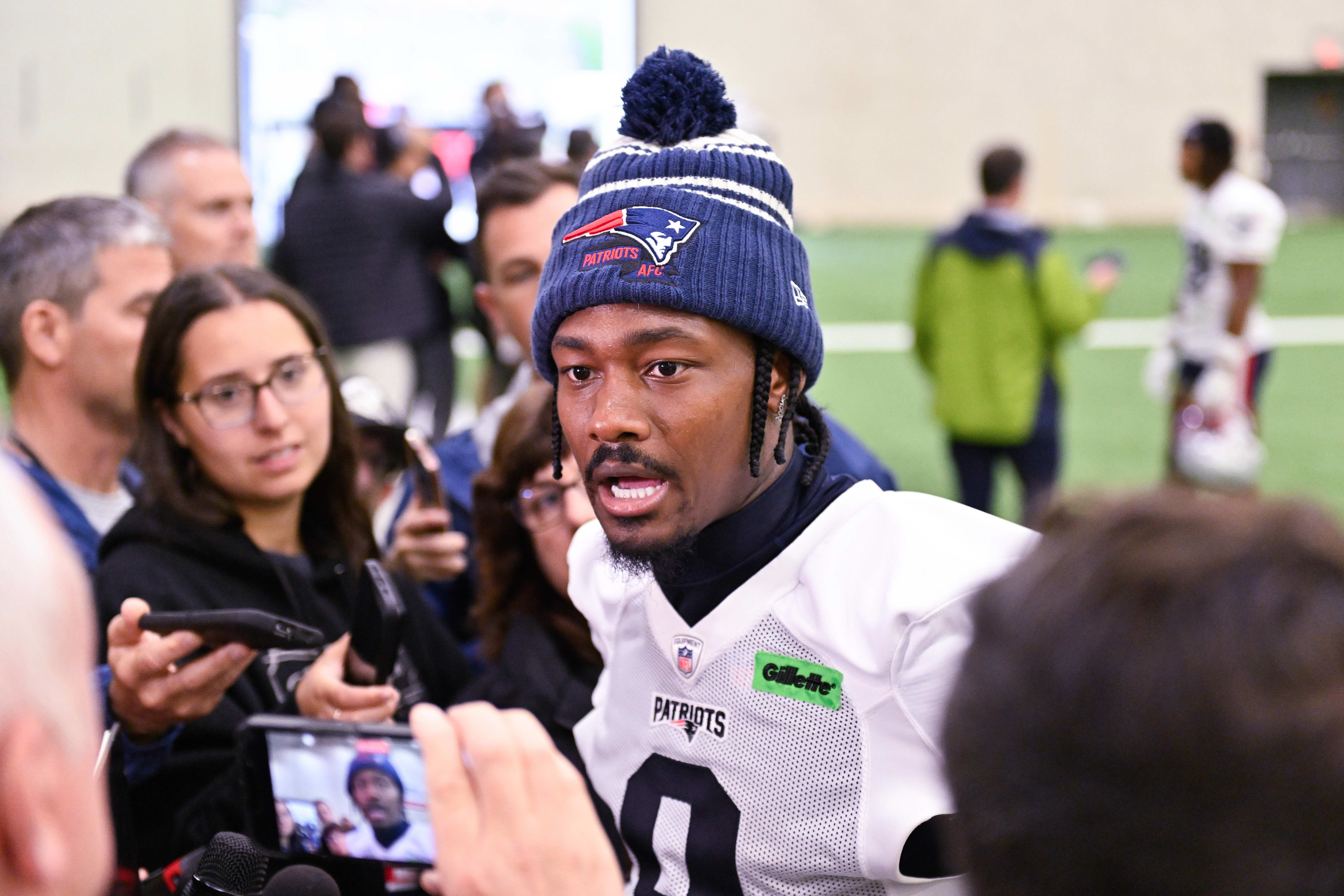 Patriots Star Stefon Diggs Under Fire For 'Unprofessional' Behavior - The  Spun