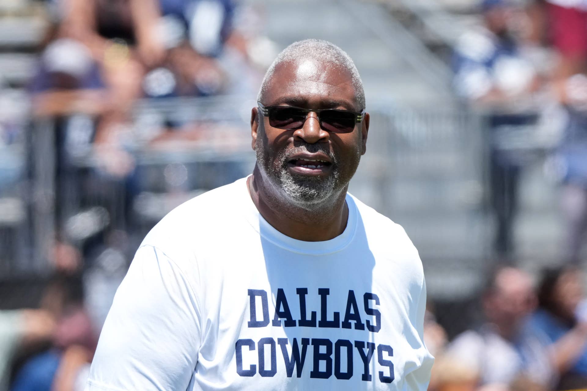 'She's Fine' - Cowboys Legend Hits On Jerry Jones' Daughter - The Spun