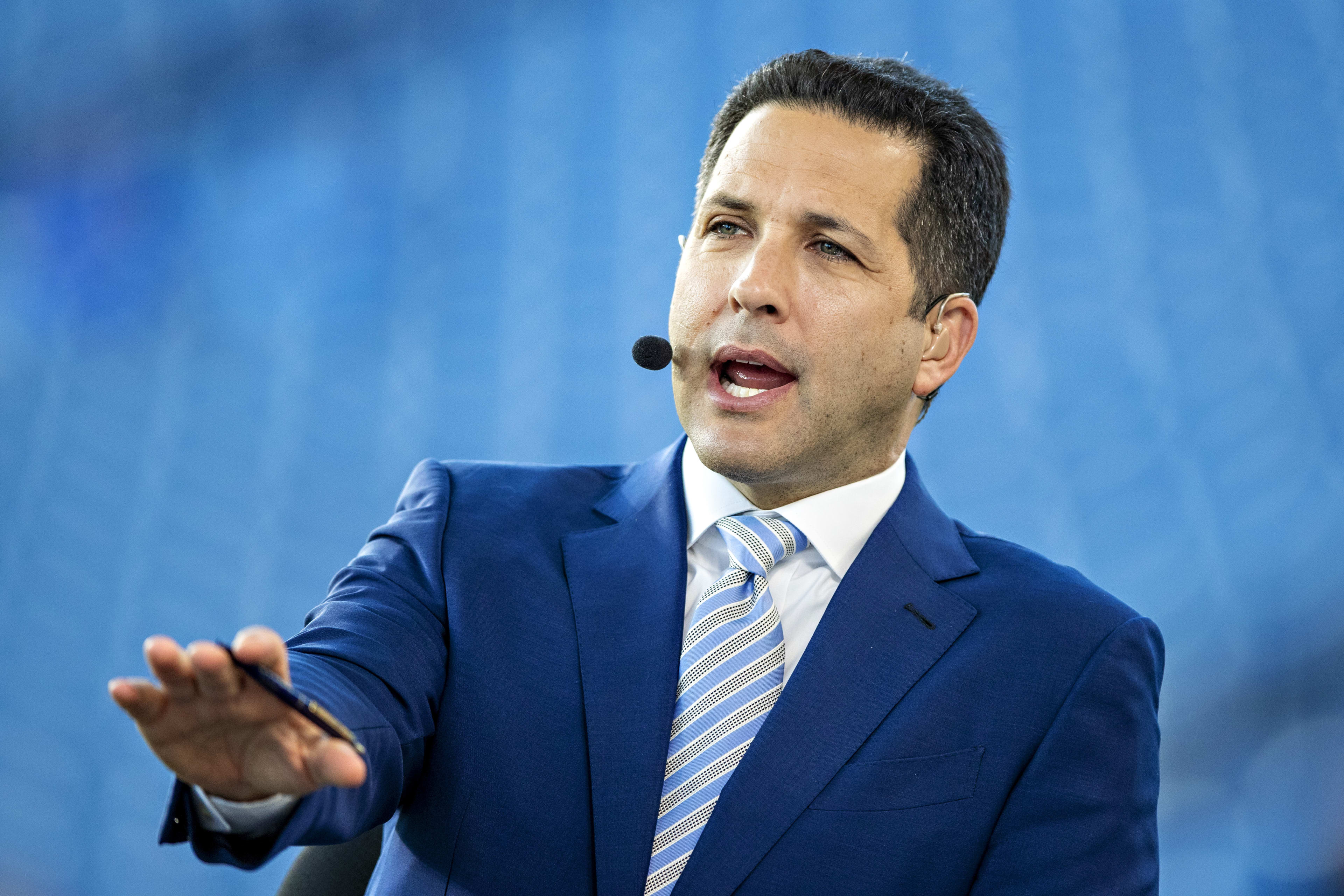 Adam Schefter Issues Strong Warning Ahead Of 2026 NFL Offseason - The Spun