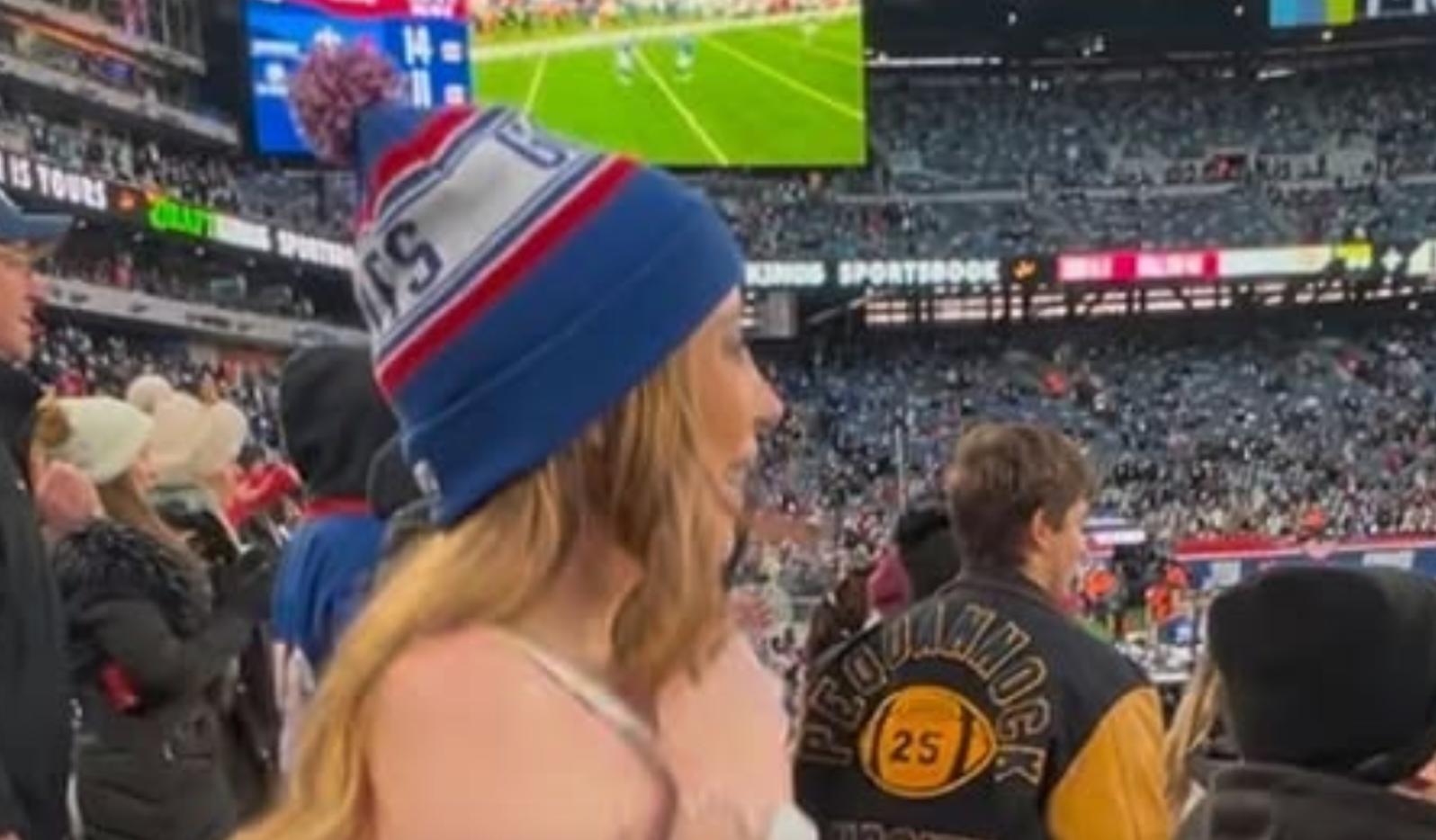 Woman Who Flashed NFL Crowd At Game Has Been Identified The Spun Woman Who Flashed NFL Crowd At Game Has Been Identified The Spun