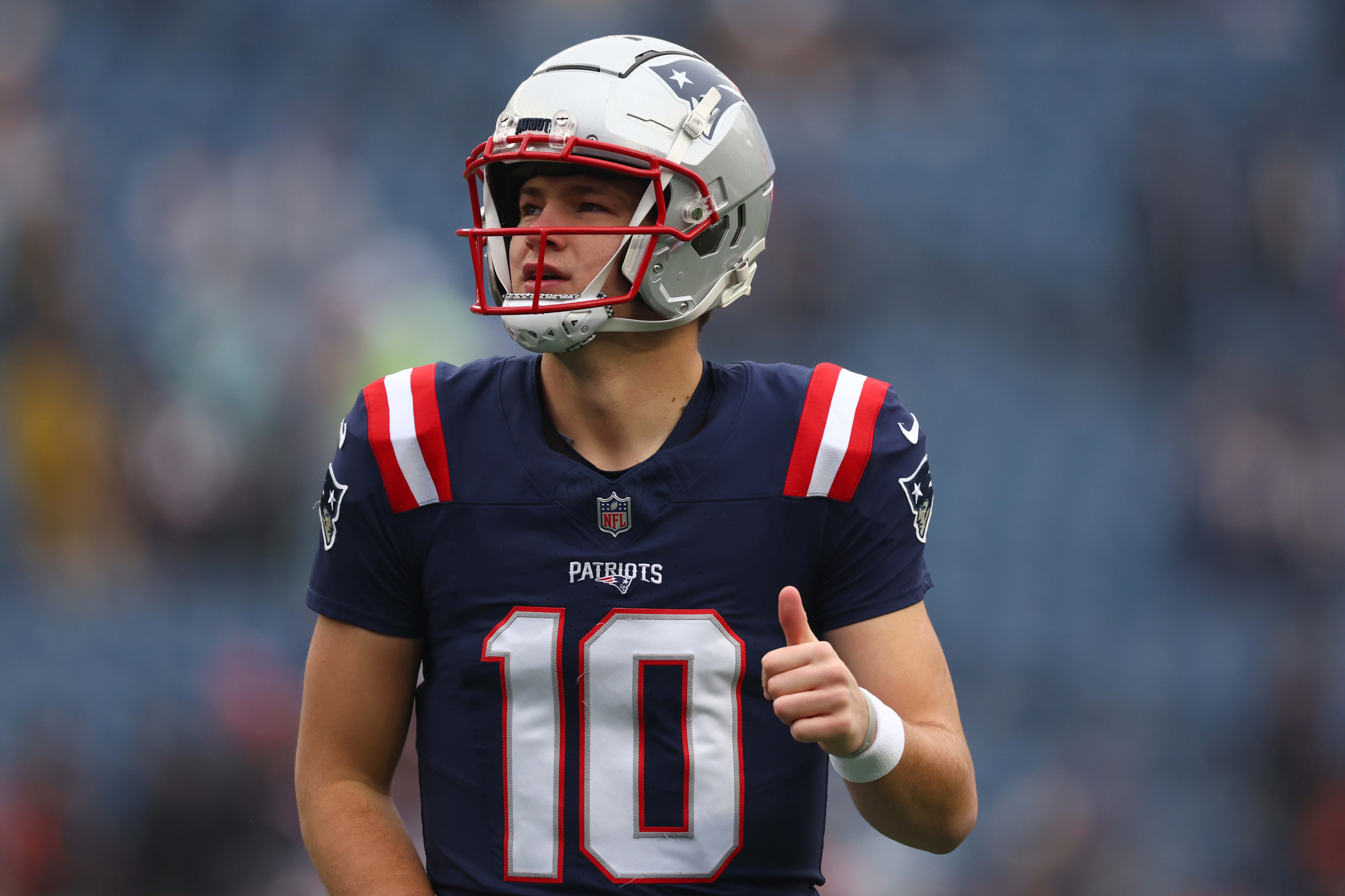 Patriots quarterback Drake Maye on the field.