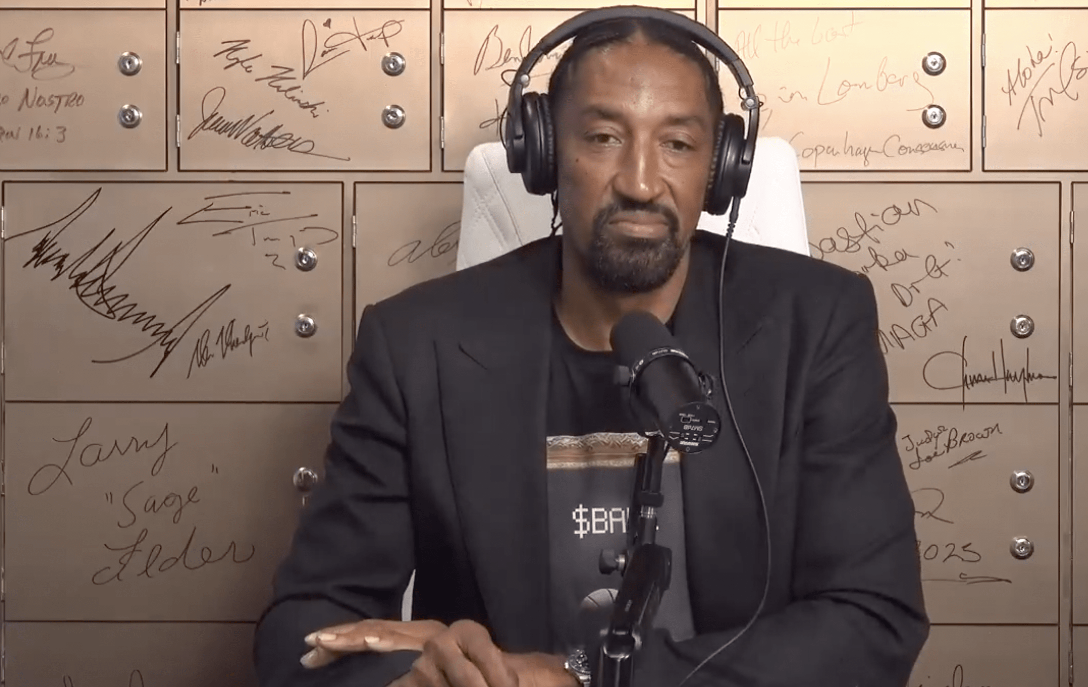 Scottie Pippen Announces Decision On Friendship With Michael Jordan - The  Spun