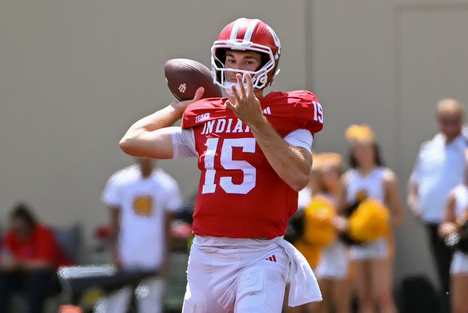 Football Fans Adored Fernando Mendoza's Heisman Trophy Speech - The Spun